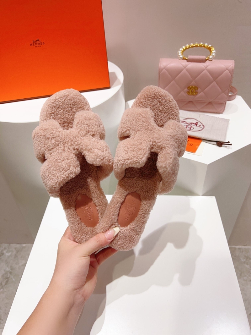 Hermes Slippers